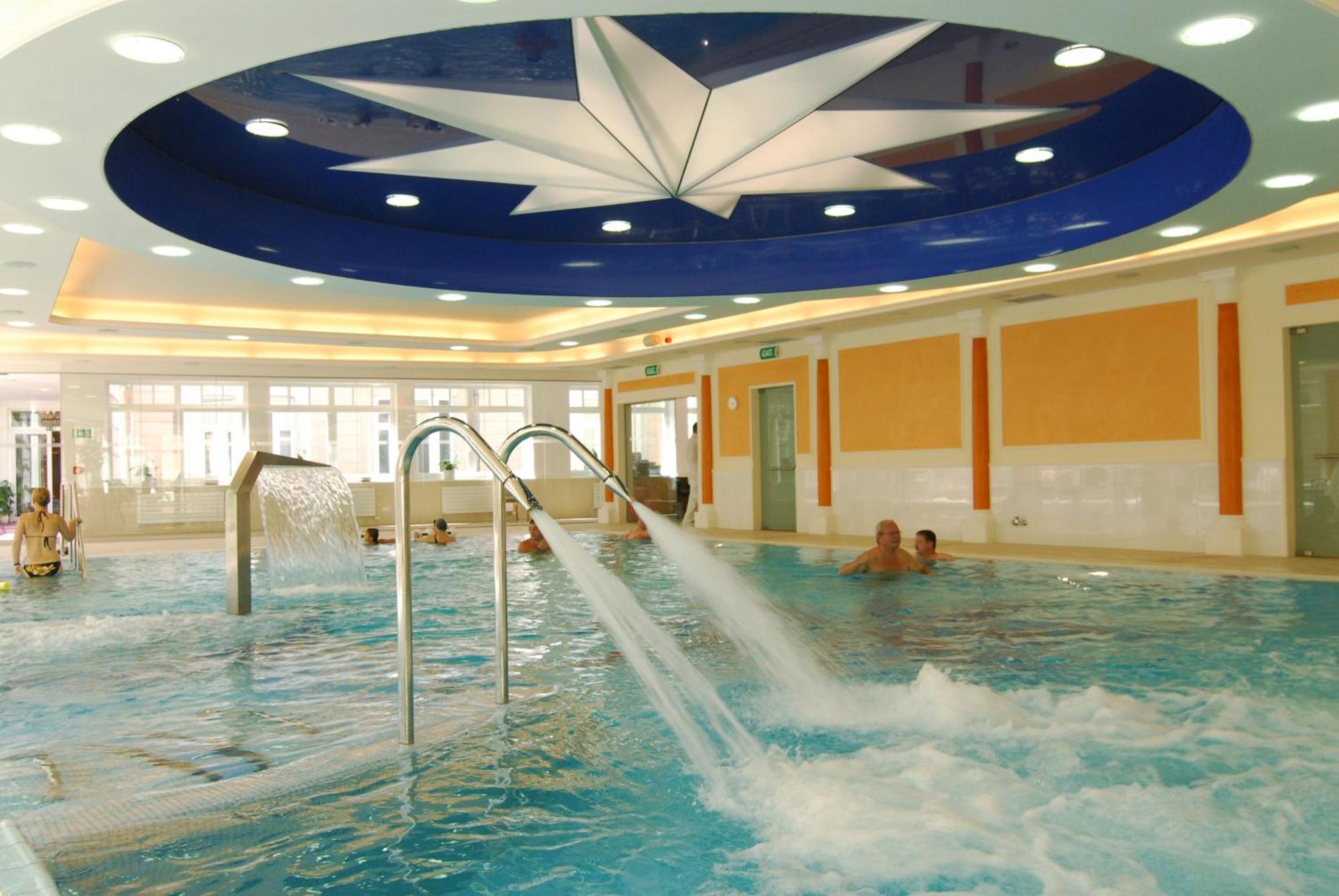 Ensana Hvezda - Imperial - Neapol Hotel Marianske Lazne Ngoại thất bức ảnh